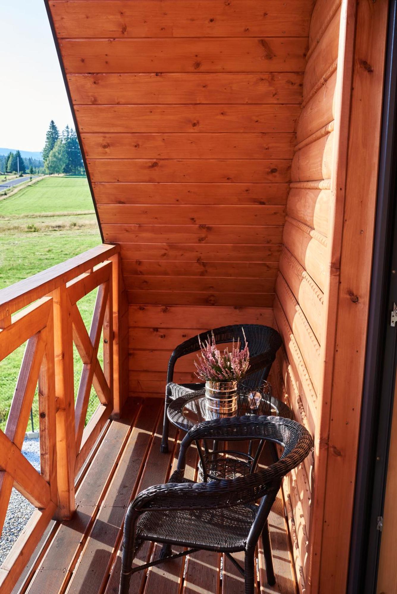 Osada Orlica Klimatyczne Domki Z Widokiem Na Gory I Termalnym Spa Sauna Jacuzzi 4 Km Od Zieleniec Ski Arena Lasowka المظهر الخارجي الصورة