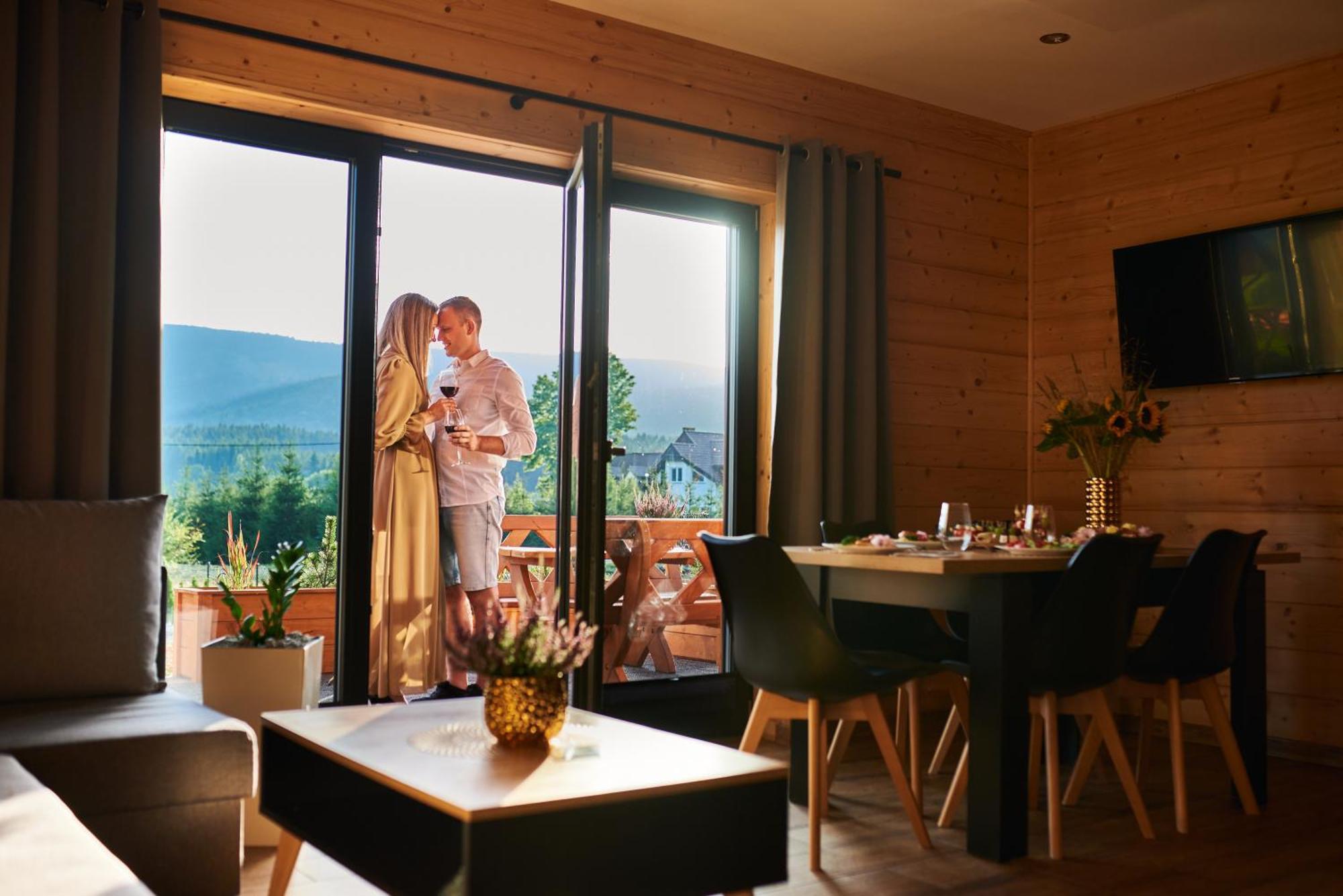 Osada Orlica Klimatyczne Domki Z Widokiem Na Gory I Termalnym Spa Sauna Jacuzzi 4 Km Od Zieleniec Ski Arena Lasowka المظهر الخارجي الصورة