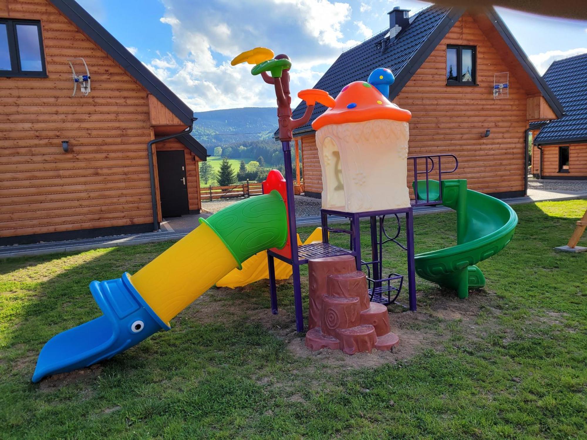 Osada Orlica Klimatyczne Domki Z Widokiem Na Gory I Termalnym Spa Sauna Jacuzzi 4 Km Od Zieleniec Ski Arena Lasowka المظهر الخارجي الصورة